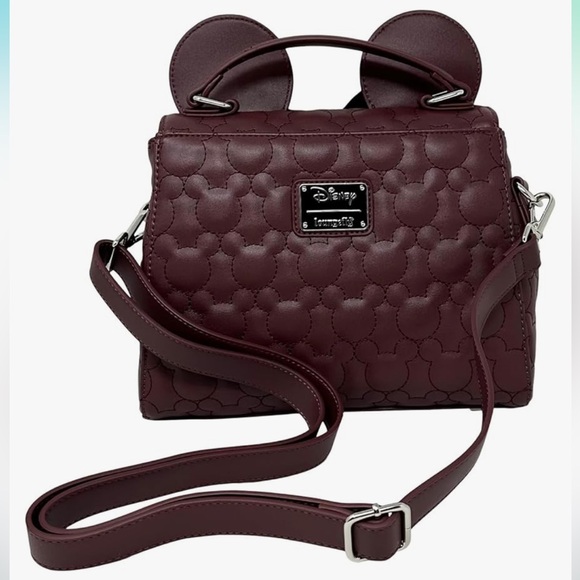 🧁 *NWT* LOUNGEFLY Quilted Chocolate Minnie Crossbody with Velvet Bow - Picture 7 of 9